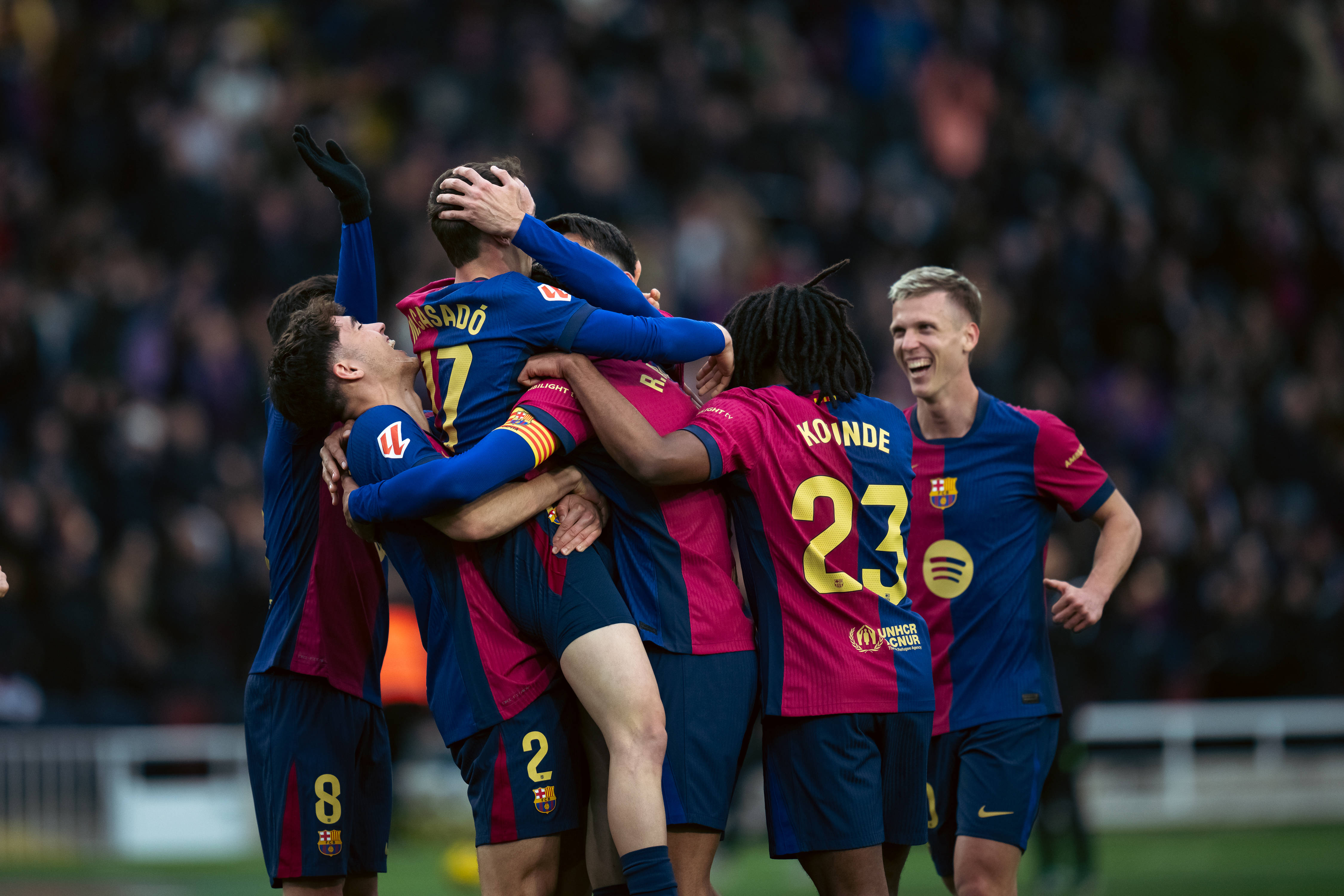 真人娱乐-转折点！罗马刷新队史纪录，国王杯窗口期攻防权衡，赛场秩序良好，身体对抗强度拉满的简单介绍